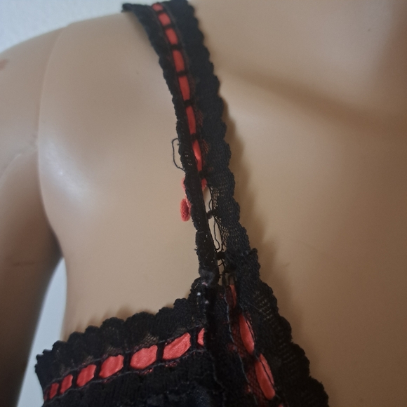 Vtg. 1960's Dupont Nylon Black and Red Rosette Teddy Sm - Picture 7 of 14